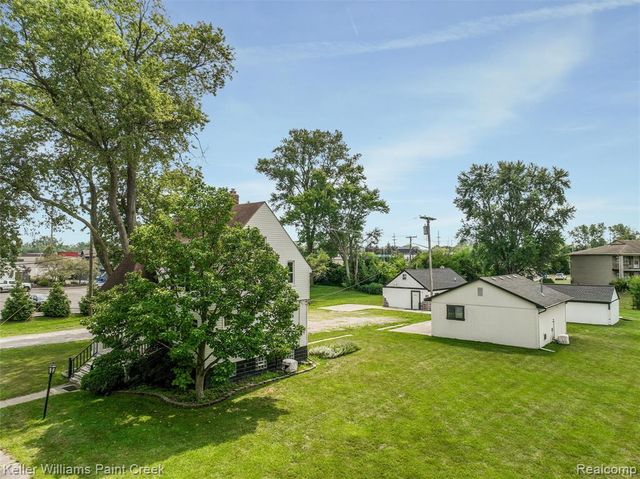 23880 Shook Road, Clinton Township, MI 48035