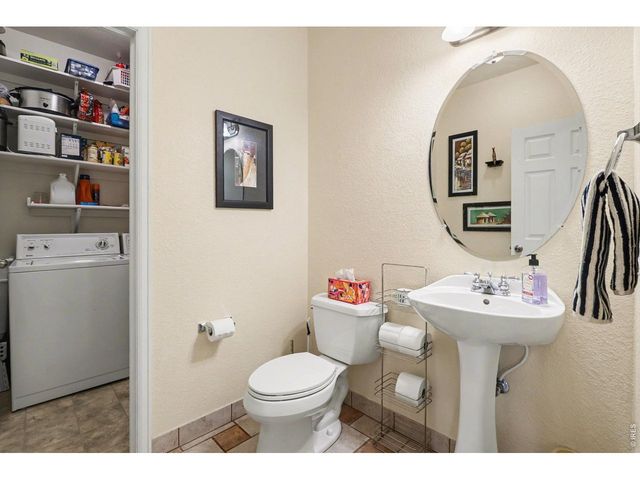2980 Tabernash Dr, Loveland, CO 80538