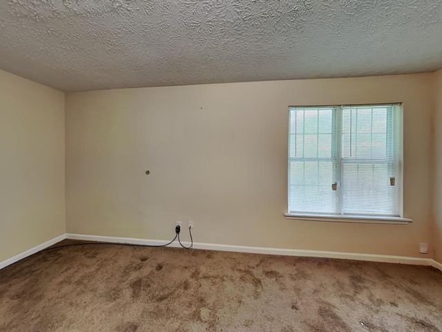 1278 Lynx Court, Hampton, GA 30228