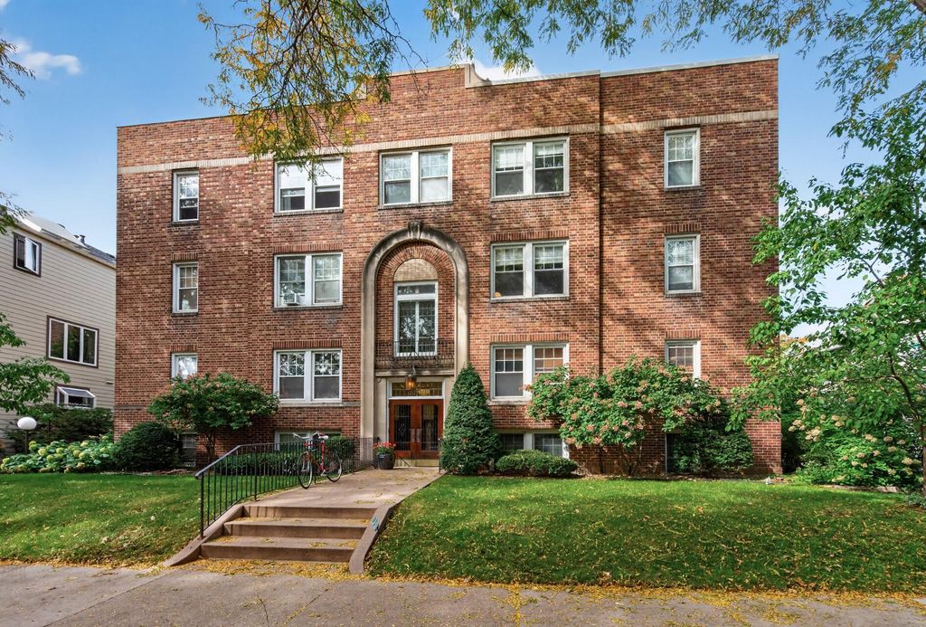 2716 Humboldt Avenue S 301, Minneapolis, MN 55408 — photo 2