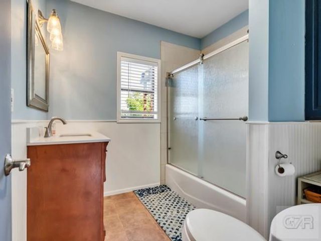 16542 John Silver Road, Jamaica Beach, TX 77554