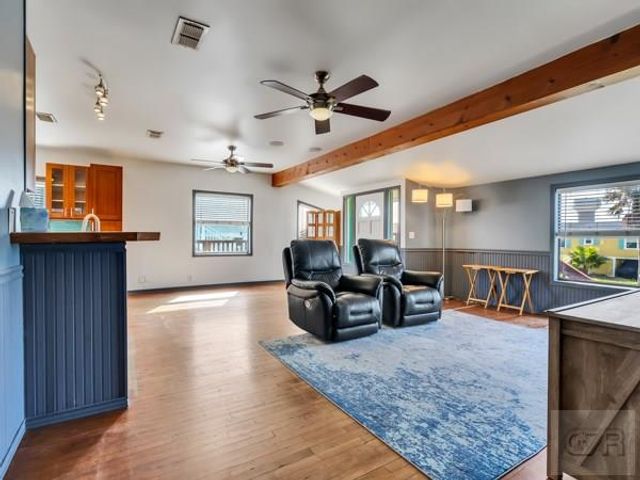16542 John Silver Road, Jamaica Beach, TX 77554