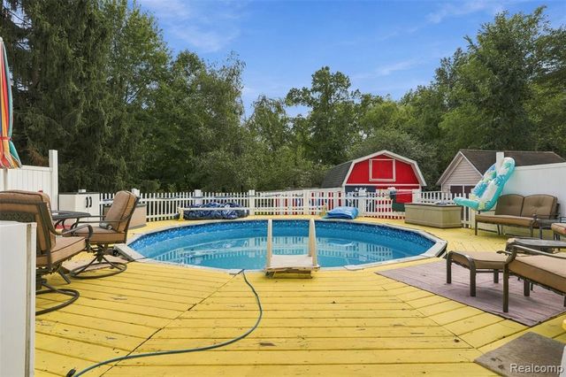 36739 Wick Road, Romulus, MI 48174