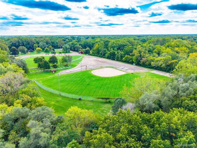 36739 Wick Road, Romulus, MI 48174