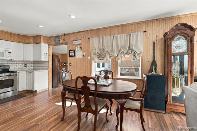 36739 Wick Road, Romulus, MI 48174