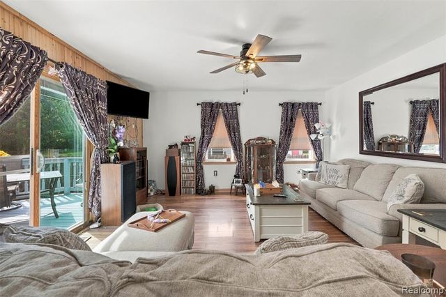 36739 Wick Road, Romulus, MI 48174
