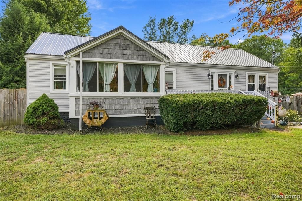 36739 Wick Road, Romulus, MI 48174