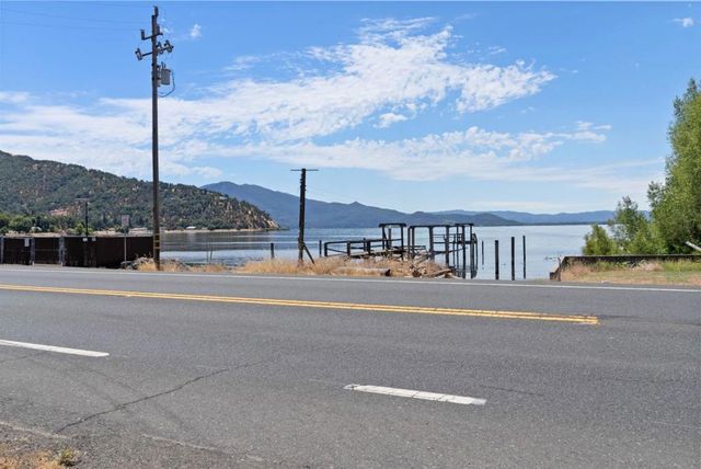 6726 Lakeshore Boulevard, Lucerne, CA 95458