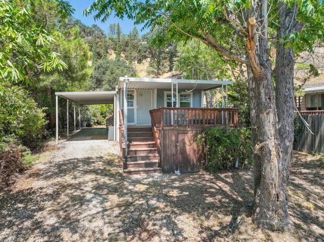 6726 Lakeshore Boulevard, Lucerne, CA 95458