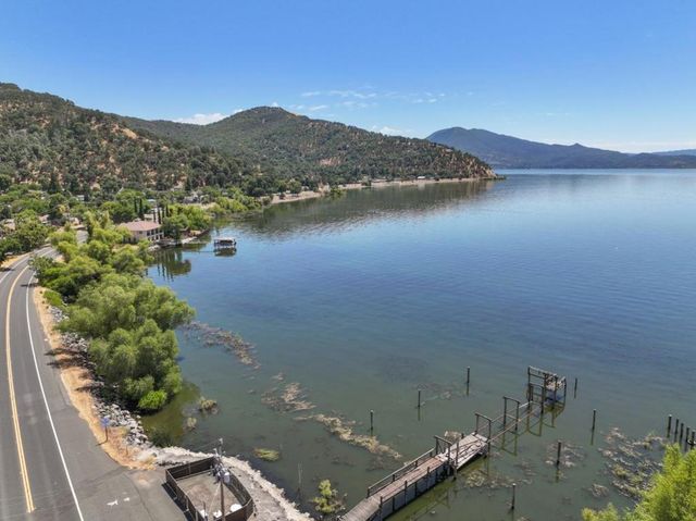 6726 Lakeshore Boulevard, Lucerne, CA 95458