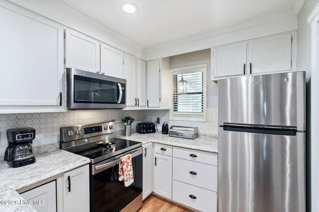 3970 Echo Farms Boulevard, Wilmington, NC 28412