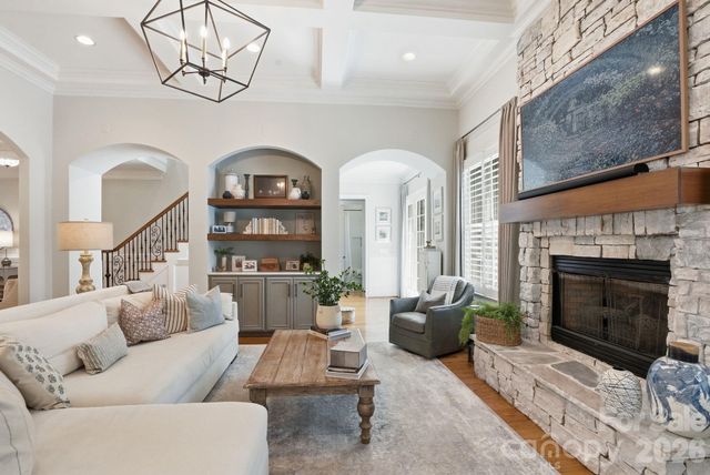 1401 Tara Plantation Boulevard, Wesley Chapel, NC 28110
