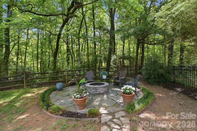 1401 Tara Plantation Boulevard, Wesley Chapel, NC 28110