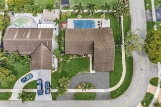 741 SW 100th Terrace, Pembroke Pines, FL 33025