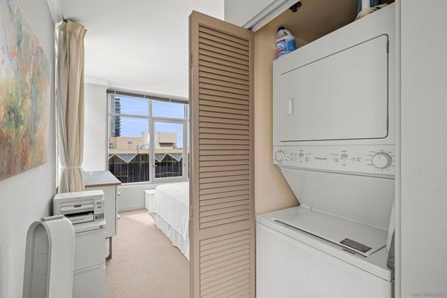 425 W Beech 854, San Diego, CA 92101