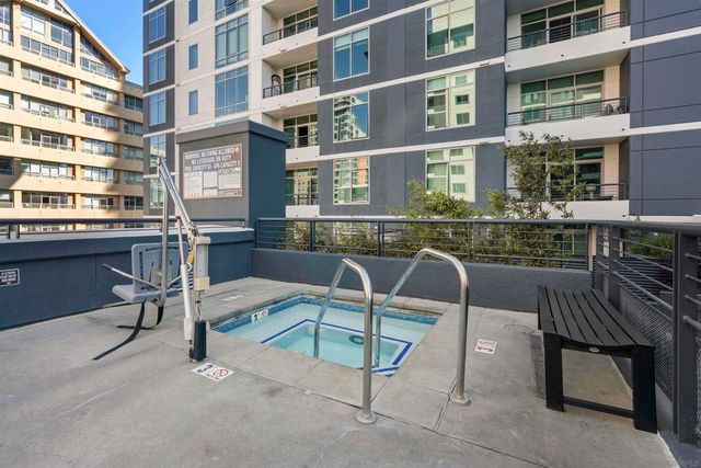 425 W Beech 854, San Diego, CA 92101