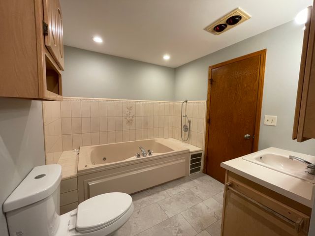445 Miner Street, Bensenville, IL 60106