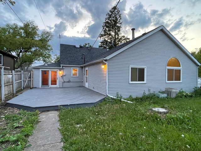 445 Miner Street, Bensenville, IL 60106