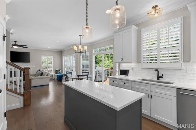 920 Evans Avenue, Kirkwood, MO 63122