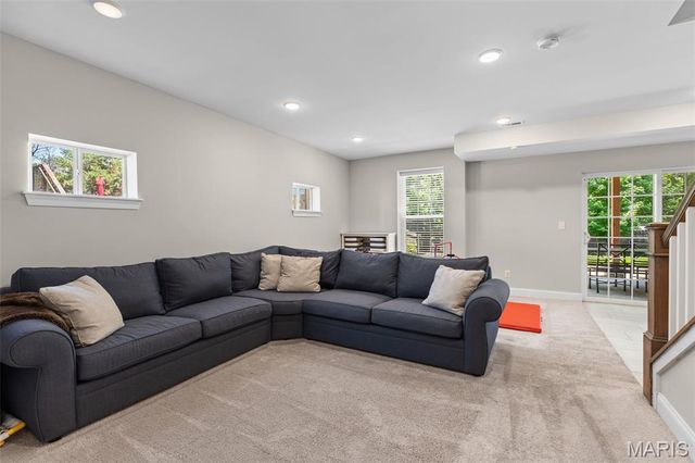 920 Evans Avenue, Kirkwood, MO 63122