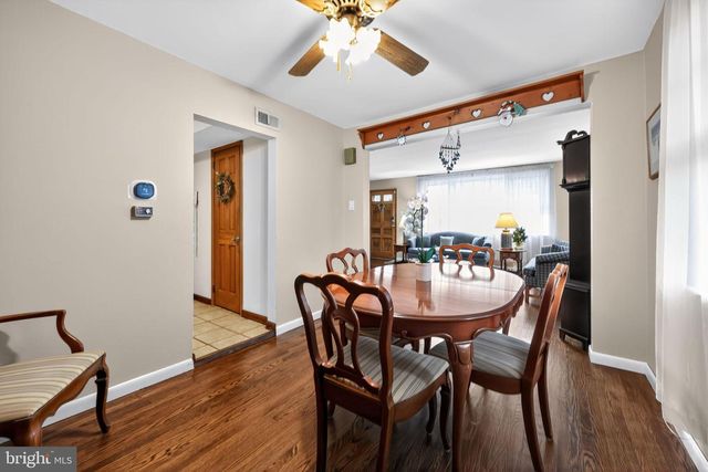 300 W HOLLY AVE, Oaklyn, NJ 08107