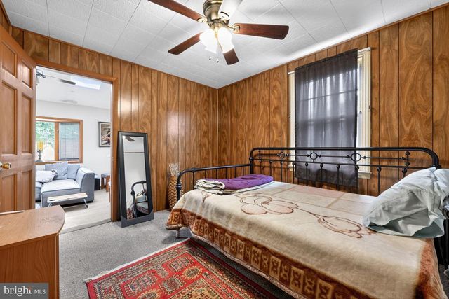 300 W HOLLY AVE, Oaklyn, NJ 08107
