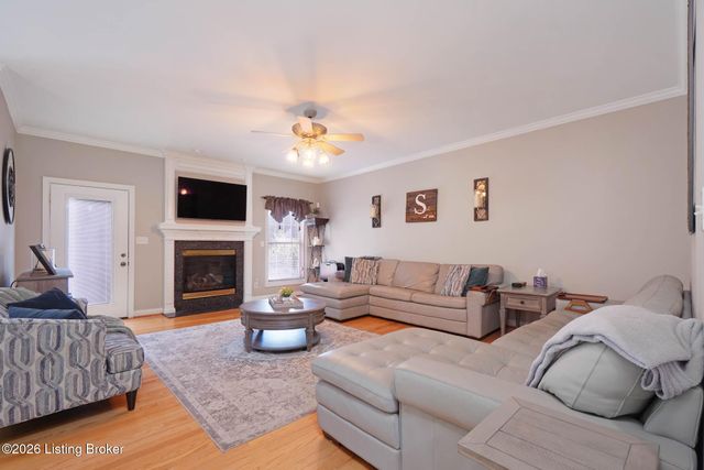 6608 Eastwind Way, Crestwood, KY 40014