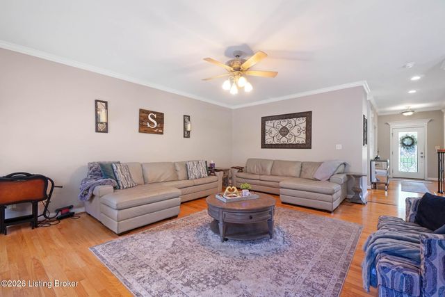 6608 Eastwind Way, Crestwood, KY 40014