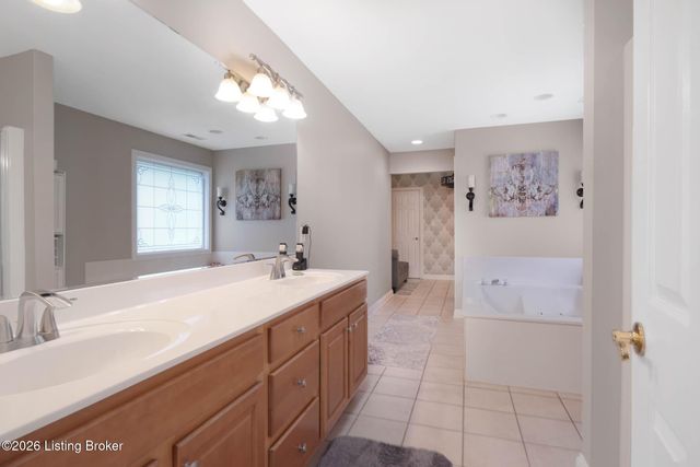 6608 Eastwind Way, Crestwood, KY 40014