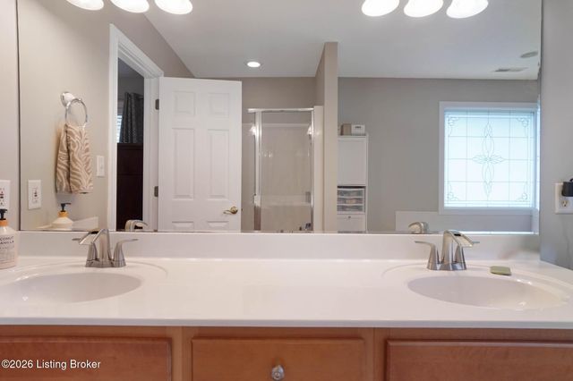 6608 Eastwind Way, Crestwood, KY 40014