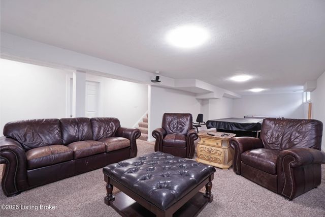 6608 Eastwind Way, Crestwood, KY 40014