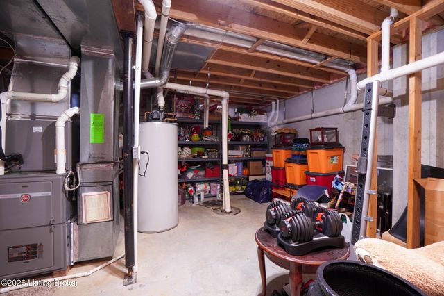 6608 Eastwind Way, Crestwood, KY 40014