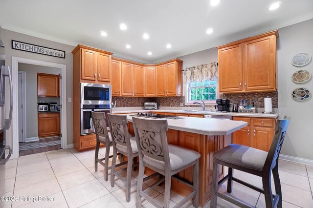 6608 Eastwind Way, Crestwood, KY 40014