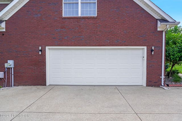 6608 Eastwind Way, Crestwood, KY 40014