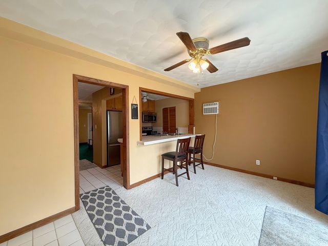 971 41st Street, Moline, IL 61265