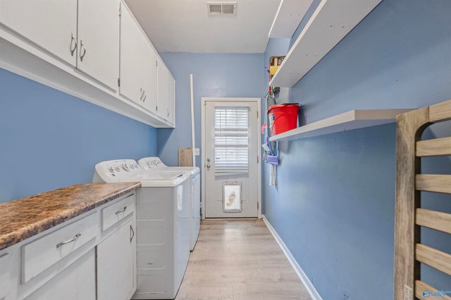 1021 Johnston Street SE, Decatur, AL 35601
