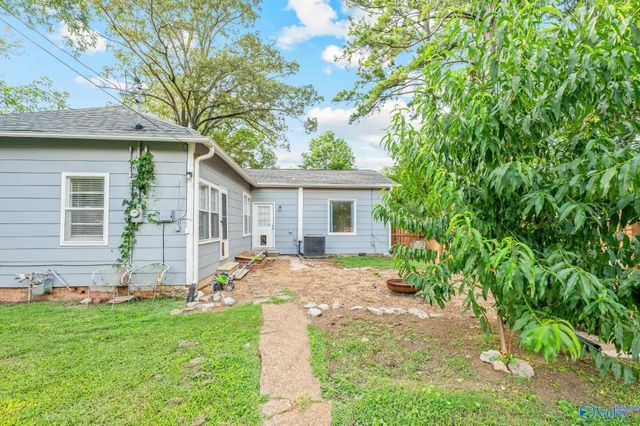 1021 Johnston Street SE, Decatur, AL 35601