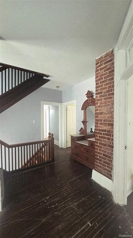 1516 6th Street, Port Huron, MI 48060