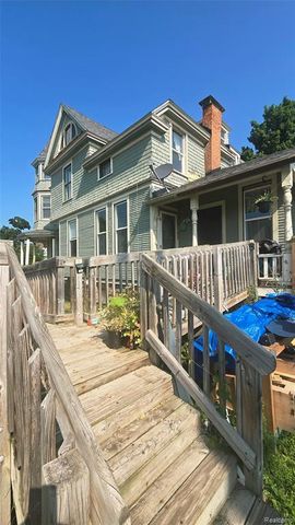 1516 6th Street, Port Huron, MI 48060