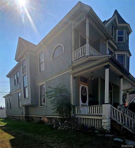 1516 6th Street, Port Huron, MI 48060