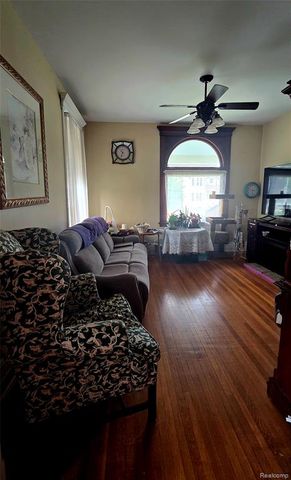 1516 6th Street, Port Huron, MI 48060