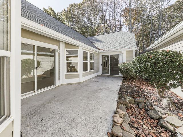 5021 Kathryn Glen NW Drive, Acworth, GA 30101