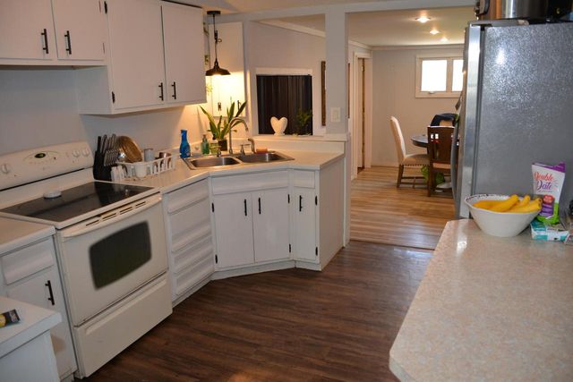 9305 Caddy LANE, Caledonia, WI 53108