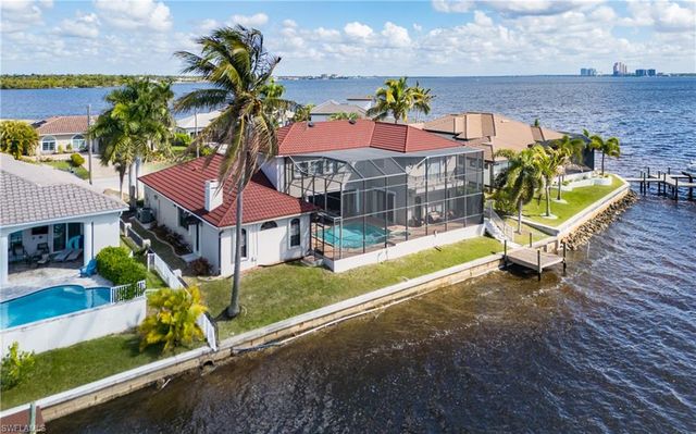 2374 Coral Point DR, Cape Coral, FL 33990