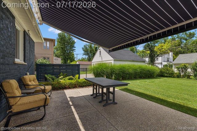 18244 Beverly Road, Beverly Hills Village, MI 48025