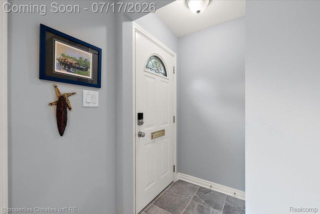 18244 Beverly Road, Beverly Hills Village, MI 48025