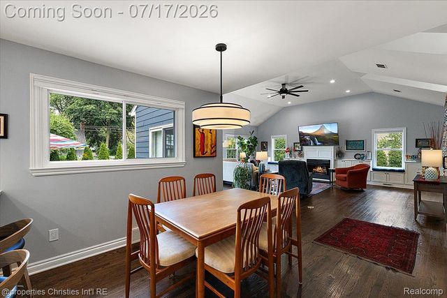 18244 Beverly Road, Beverly Hills Village, MI 48025