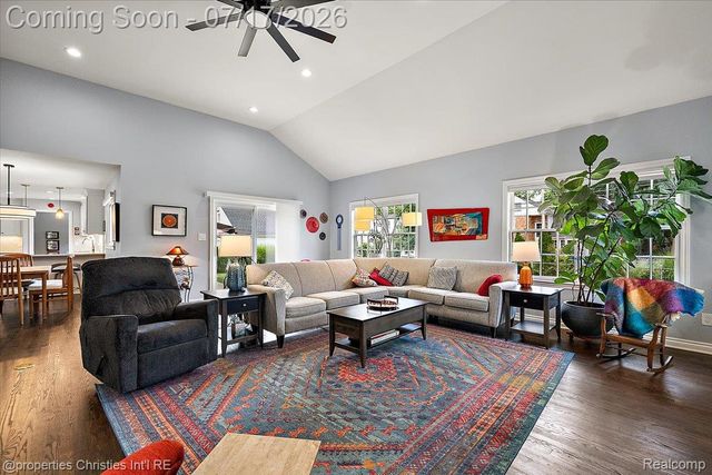 18244 Beverly Road, Beverly Hills Village, MI 48025