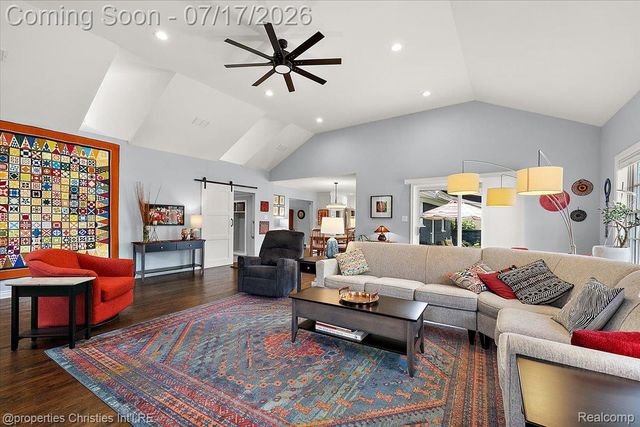 18244 Beverly Road, Beverly Hills Village, MI 48025