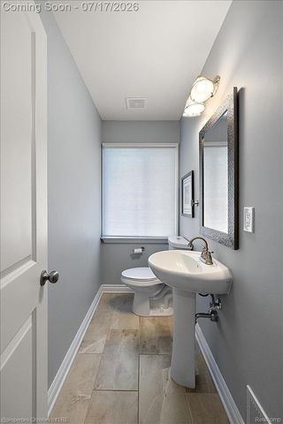 18244 Beverly Road, Beverly Hills Village, MI 48025
